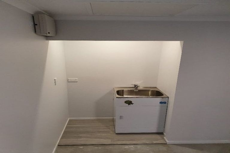 Photo of property in 61e Wellington Street, Pukekohe, 2120