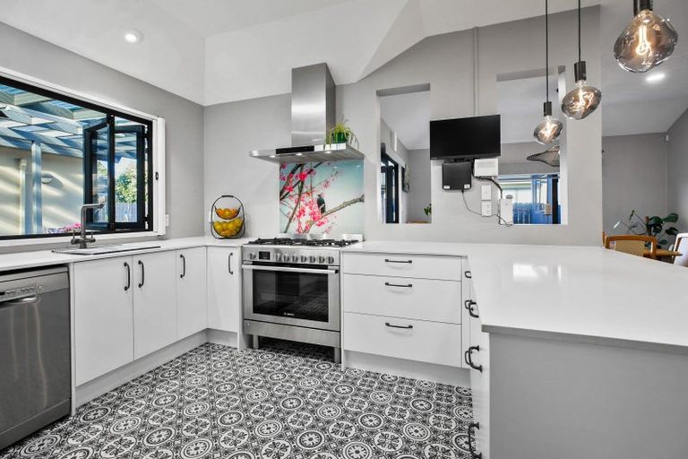 Photo of property in 9 Grosvenor Place, Rototuna, Hamilton, 3210