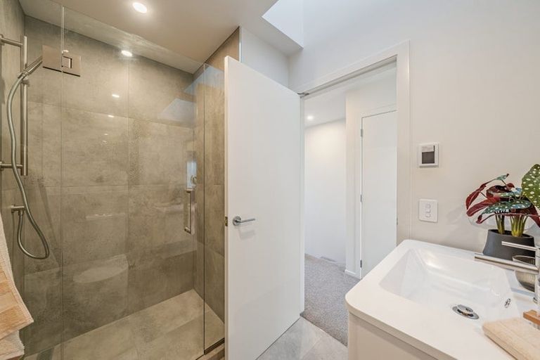 Photo of property in 11/1 Nikau Grove, Woburn, Lower Hutt, 5010