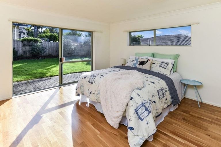 Photo of property in 12 Sophora Way, Albany, Auckland, 0632