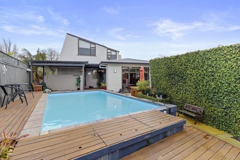 Photo of property in 38 Knighton Road, Hillcrest, Hamilton, 3216