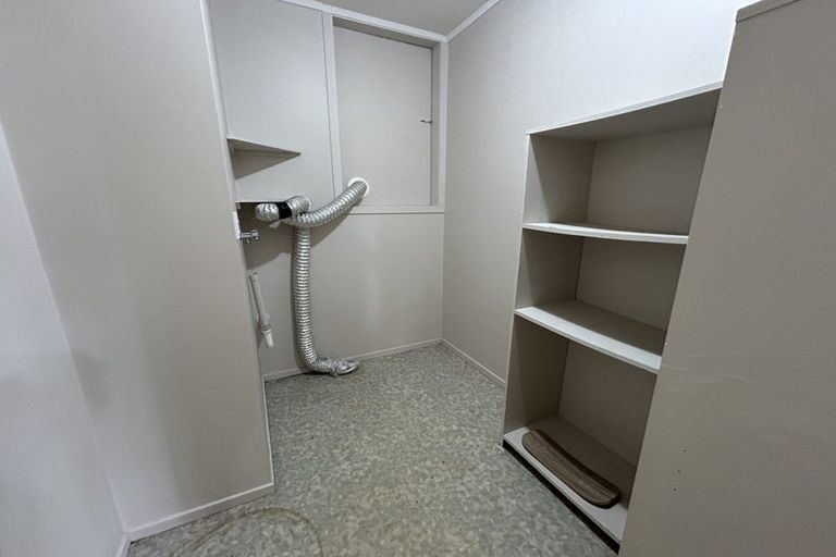 Photo of property in 223 Woodlands Park Road, Titirangi, Auckland, 0604