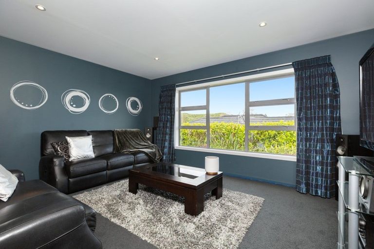 Photo of property in 37 Falcon Drive, Welcome Bay, Tauranga, 3112