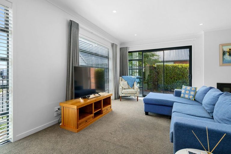 Photo of property in 2/30 Jarrett Terrace, Leamington, Cambridge, 3432