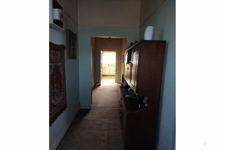 Photo of property in 5 Edward Street, Waimate, 7924