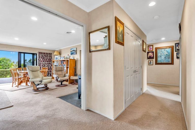 Photo of property in 325a Awai Road, Tarurutangi, New Plymouth, 4372