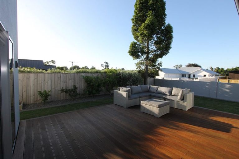 Photo of property in 22 Smith Street, Lepperton, New Plymouth, 4373