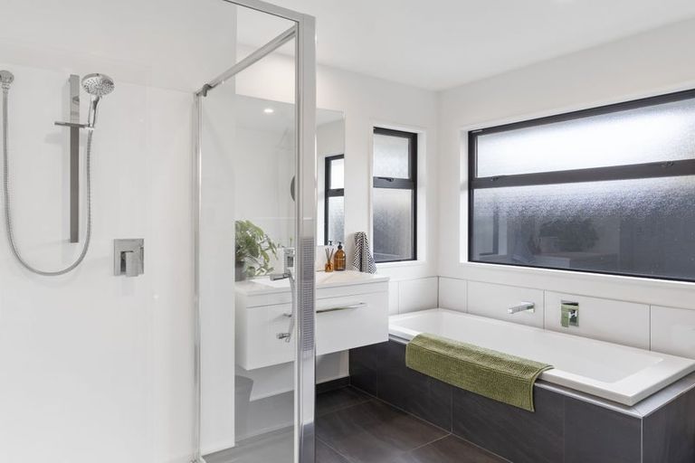 Photo of property in 4 Wilderness Green, Prebbleton, 7604