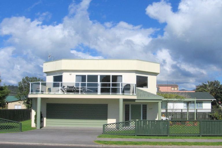 Photo of property in 601 Ocean Road, Whangamata, 3620