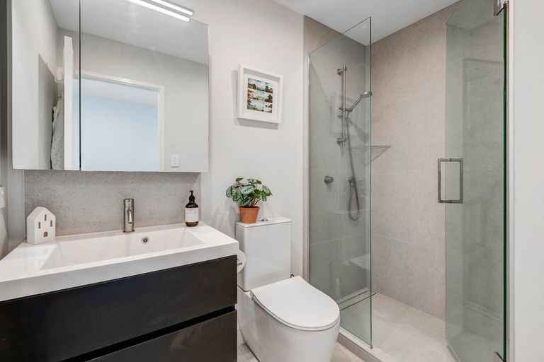 Photo of property in 18 Boathouse Bay Lane, Snells Beach, 0920