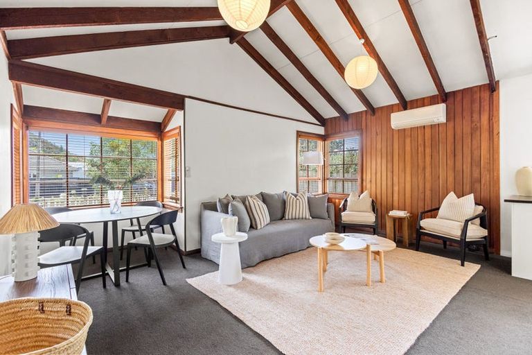 Photo of property in 1/8 Duncan Street, Sumner, Christchurch, 8081