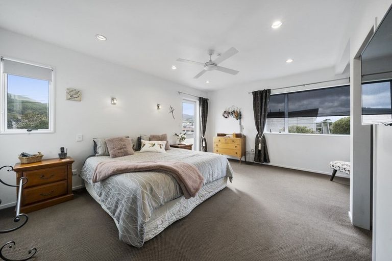 Photo of property in 29 Hikurangi Street, Trentham, Upper Hutt, 5018