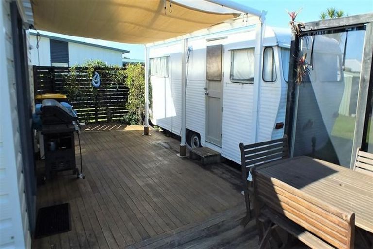 Photo of property in 156 Harbour Drive, Matarangi, Whitianga, 3592