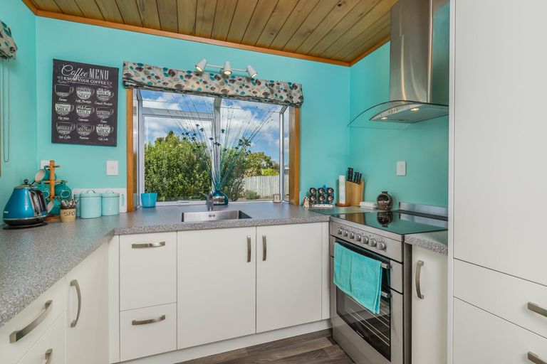 Photo of property in 24 Cannon Drive, Kerikeri, 0230