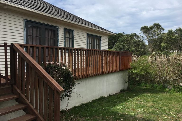Photo of property in 2 Fisher Street, Johnsonville, Wellington, 6037