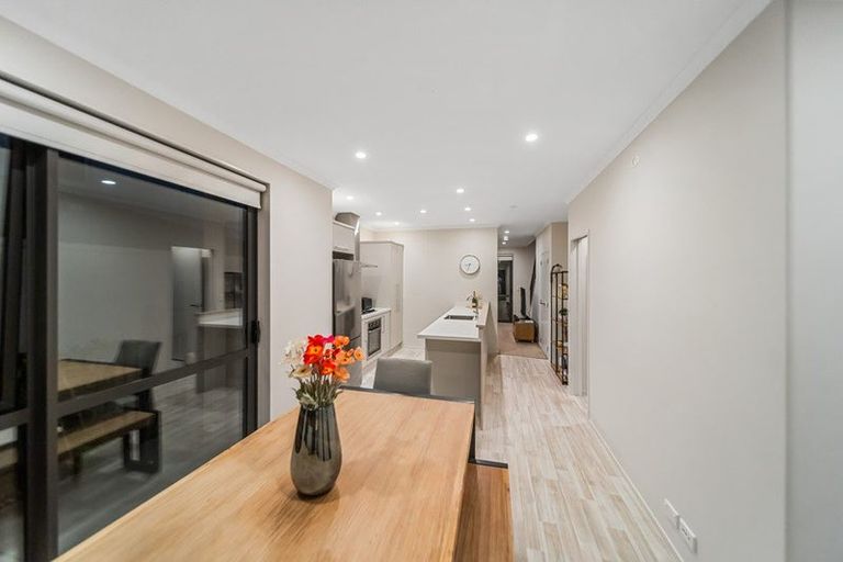 Photo of property in 38 Matairangi Avenue, Totara Heights, Auckland, 2105