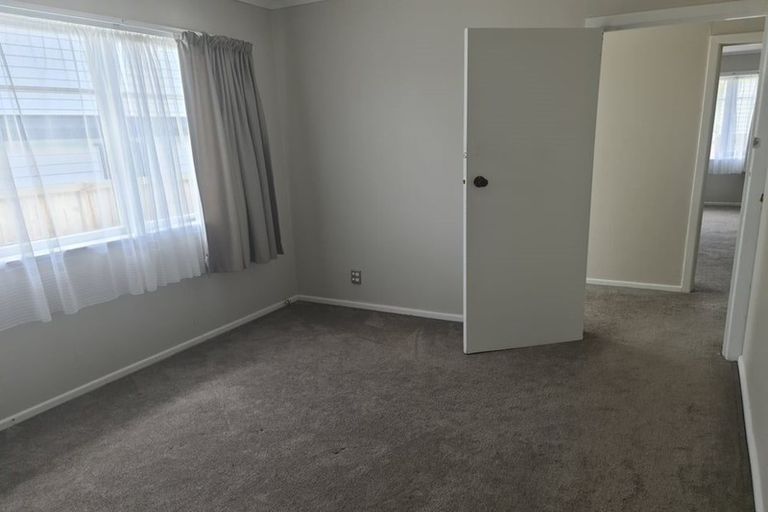 Photo of property in 27a Puriri Road, Manurewa, Auckland, 2102