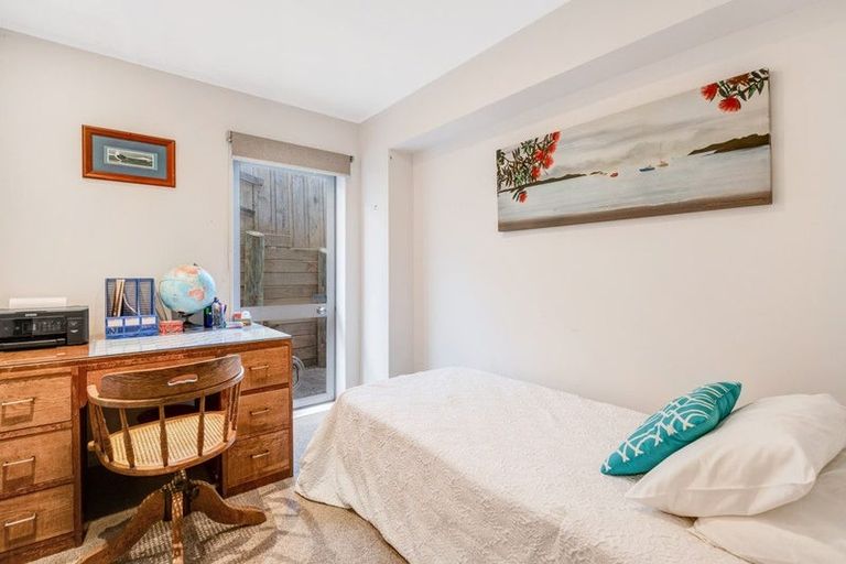 Photo of property in 1326 Whangaparaoa Road, Army Bay, Whangaparaoa, 0930