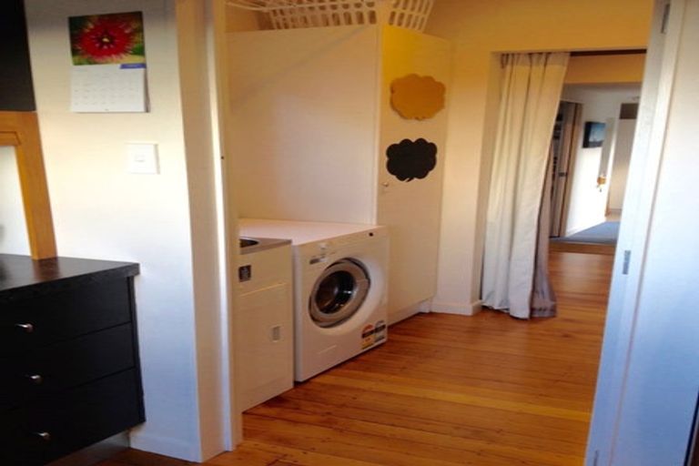 Photo of property in 8 Ocean View Terrace, Sumner, Christchurch, 8081