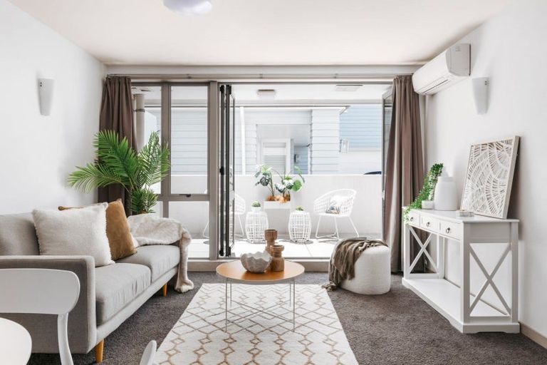 Photo of property in Anchorage Apartments, 114/36 Victoria Road, Mount Maunganui, 3116