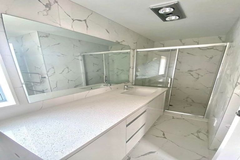 Photo of property in 7 Kings Road, Mount Roskill, Auckland, 1041
