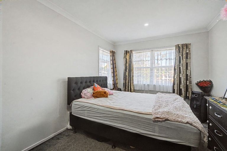 Photo of property in 31 Haddon Street, Mangere East, Auckland, 2024