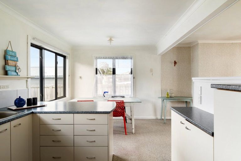 Photo of property in 21 Ayton Street, Mangapapa, Gisborne, 4010