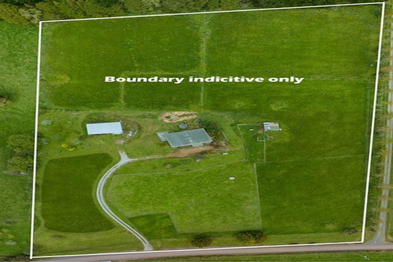 Photo of property in 33 Signal Road, Okaihau, 0475