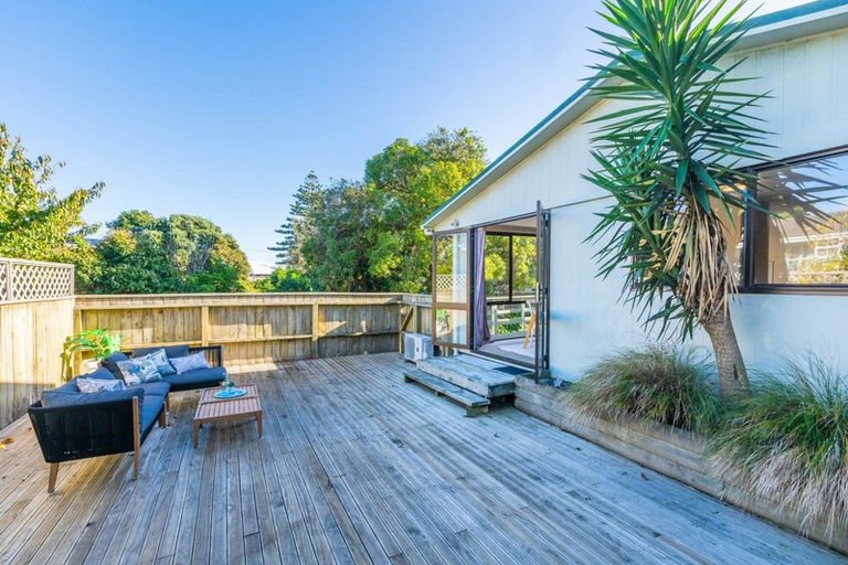 Photo of property in 10a Poplar Avenue, Raumati South, Paraparaumu, 5032