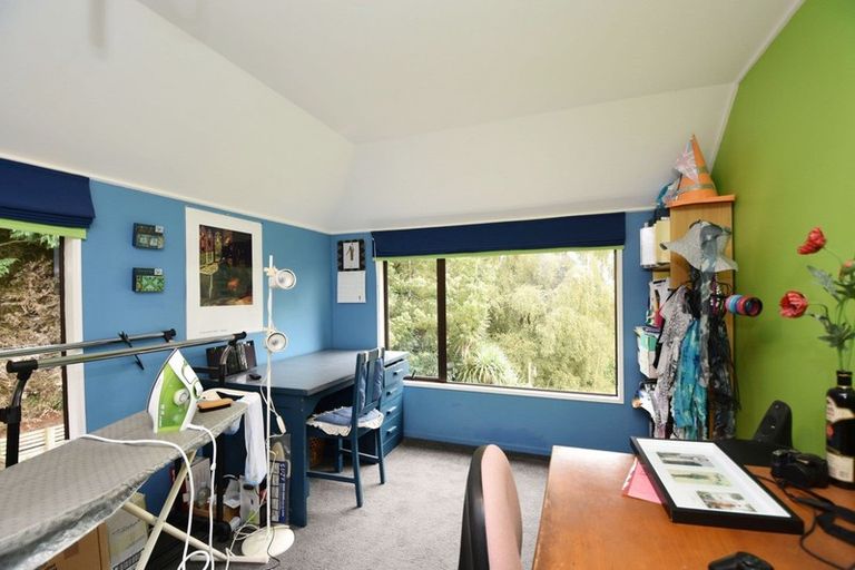 Photo of property in 32 Taiepa Road, Otatara, Invercargill, 9879