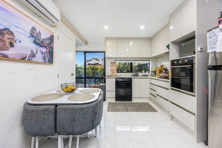 Photo of property in 23f Motatau Road, Papatoetoe, Auckland, 2025