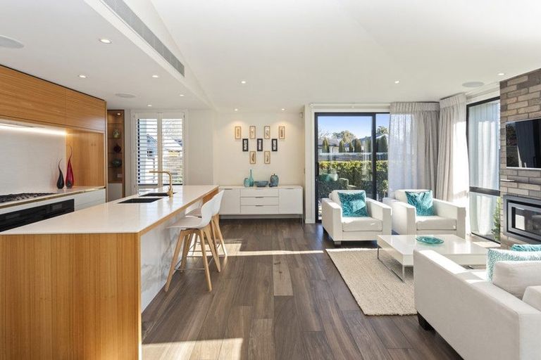 Photo of property in 32 Clifford Avenue, Merivale, Christchurch, 8014