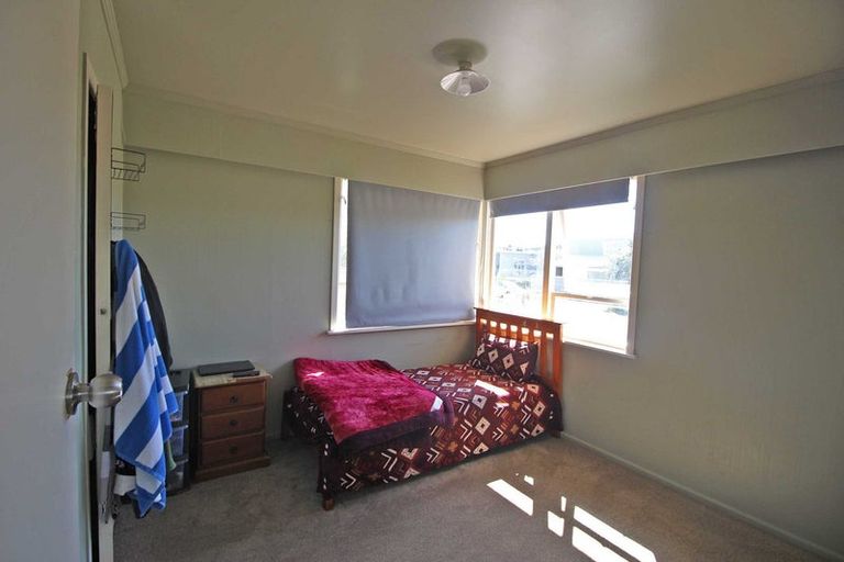 Photo of property in 1 Gazeley Avenue, Silverdale, Hamilton, 3216