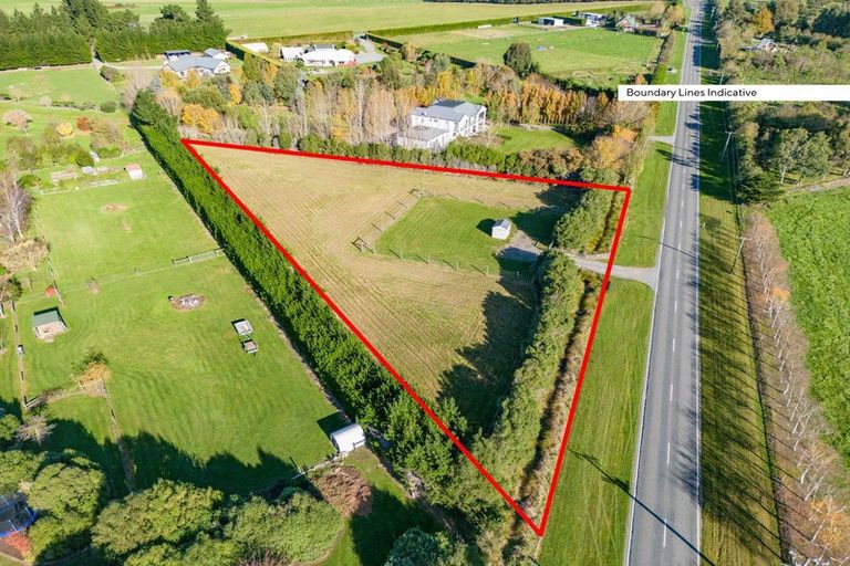 Photo of property in 198 Swannanoa Road, Fernside, Rangiora, 7471