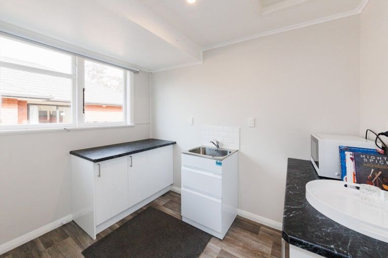 Photo of property in 1 Newbury Street, Awapuni, Palmerston North, 4412