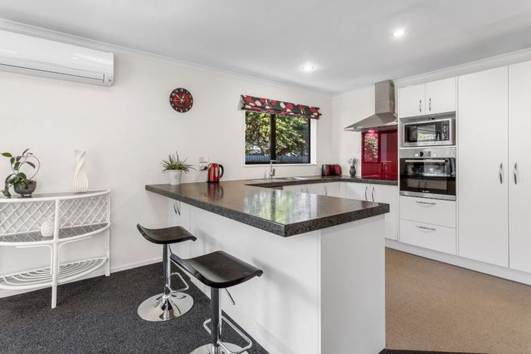 Photo of property in 98a Percival Street, Rangiora, 7400