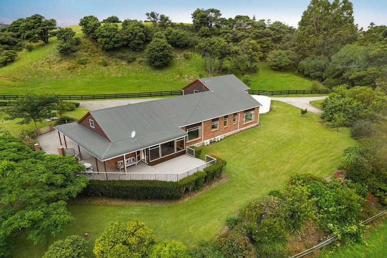 Photo of property in 131 Oyster Point Road, Kaukapakapa, Warkworth, 0984