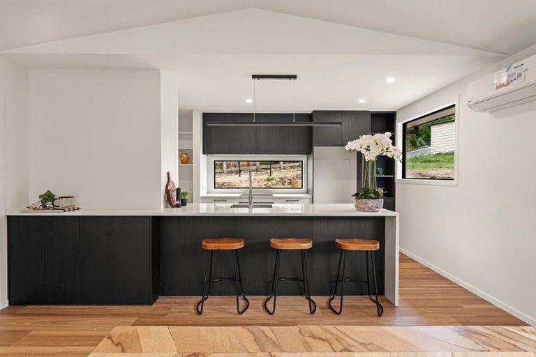 Photo of property in 17 Freyberg Road, Fairfield, Dunedin, 9018