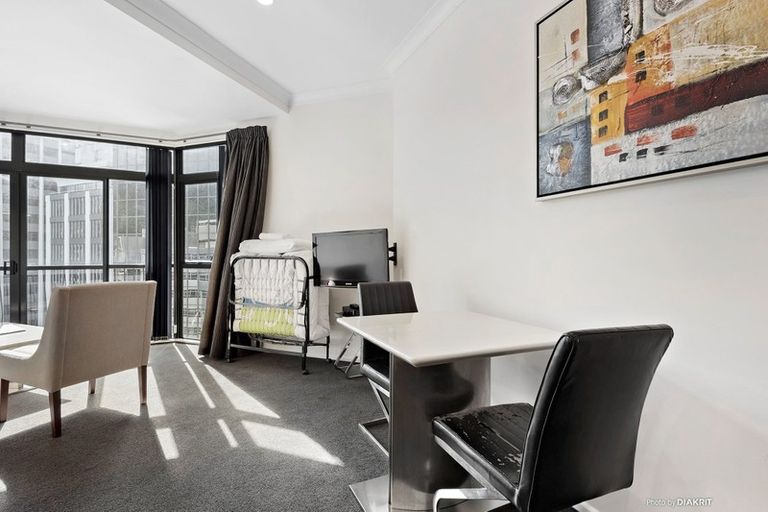 Photo of property in Terrace Garden Apartments, 7e/120 The Terrace, Wellington Central, Wellington, 6011
