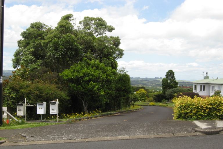 Photo of property in 46 Anzac Road, Pukekohe, 2120