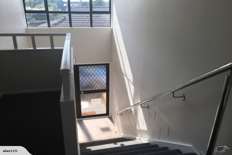 Photo of property in 3/9 Coronation Road, Mangere Bridge, Auckland, 2022