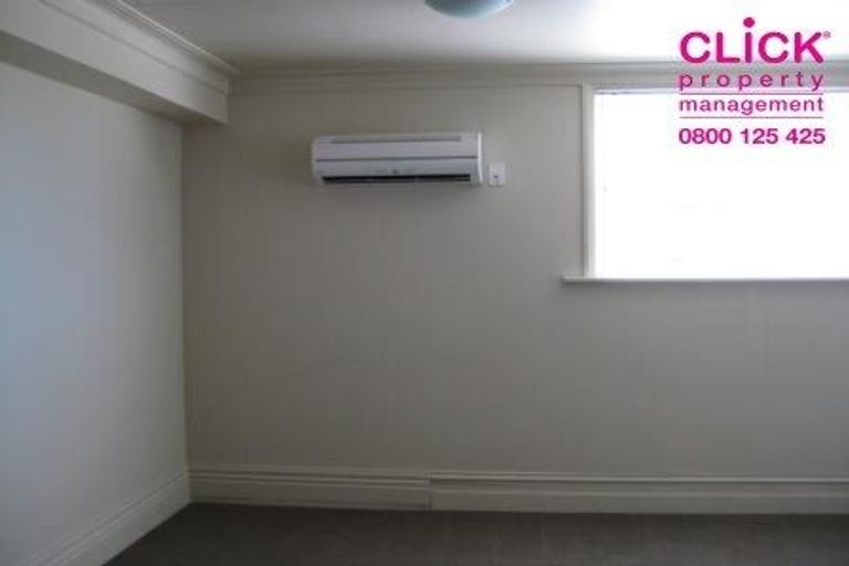 Photo of property in 1/56 Eglinton Road, The Glen, Dunedin, 9011