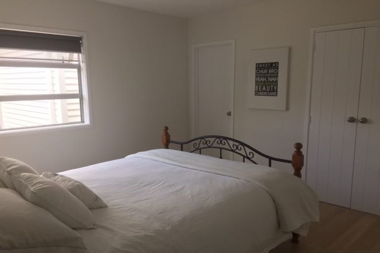 Photo of property in 1220a Papamoa Beach Road, Papamoa Beach, Papamoa, 3118