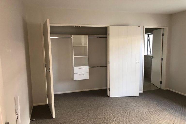 Photo of property in 11 Kerrykeel Drive, Flat Bush, Auckland, 2019