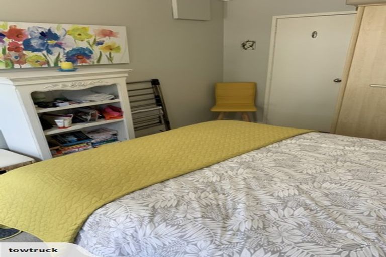 Photo of property in 2/3 Elderwood Lane, Belmont, Auckland, 0622