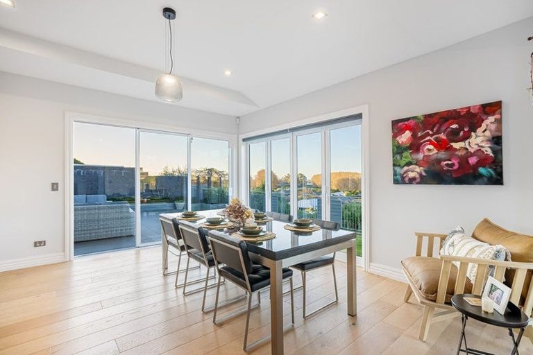 Photo of property in 6 Rushden Rise, Westmorland, Christchurch, 8025