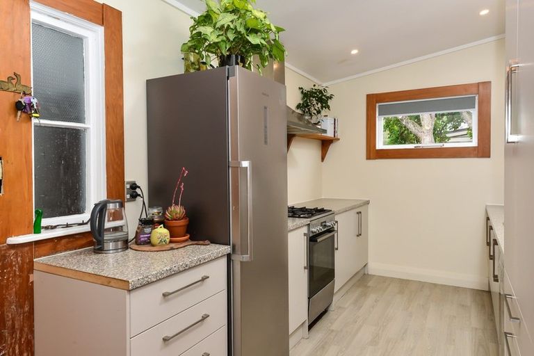 Photo of property in 28 Weka Street, Frankton, Hamilton, 3204