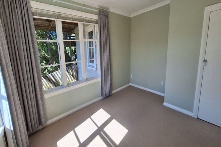 Photo of property in 4 Baden Road, Hataitai, Wellington, 6021