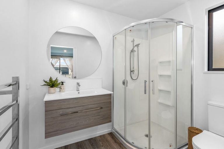 Photo of property in 15 Burrow Street, Rolleston, 7614