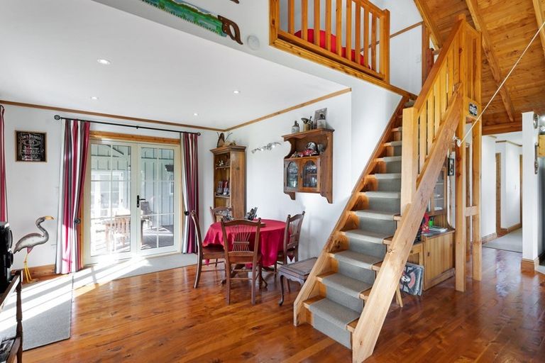 Photo of property in 53 Andersons Line, Clareville, Carterton, 5713